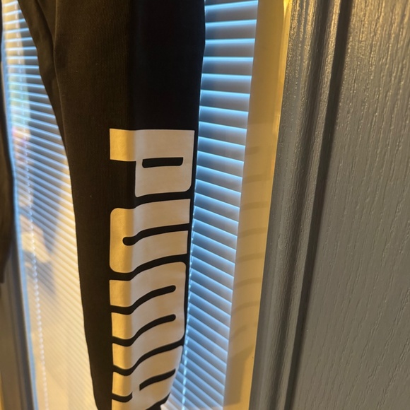 Puma Joggers - Picture 2 of 3